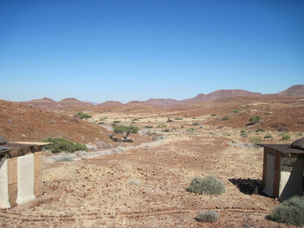 Of Red Rocks and Brown&nbsp;Elephants